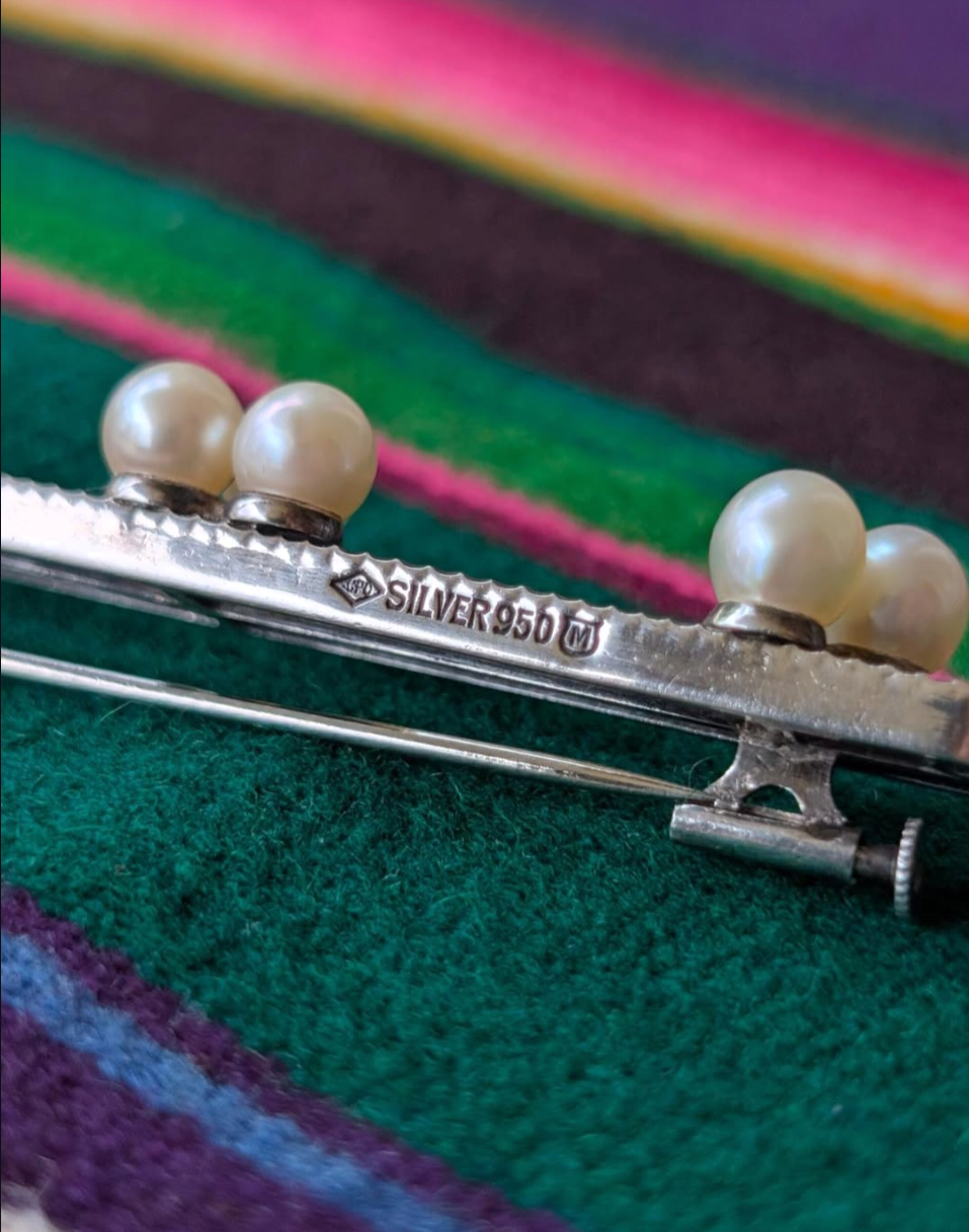 Mikimoto 950 Sterling & cultured South Sea Akoya Pearl Brooch