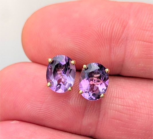 14} Amethyst Stud Earrings for